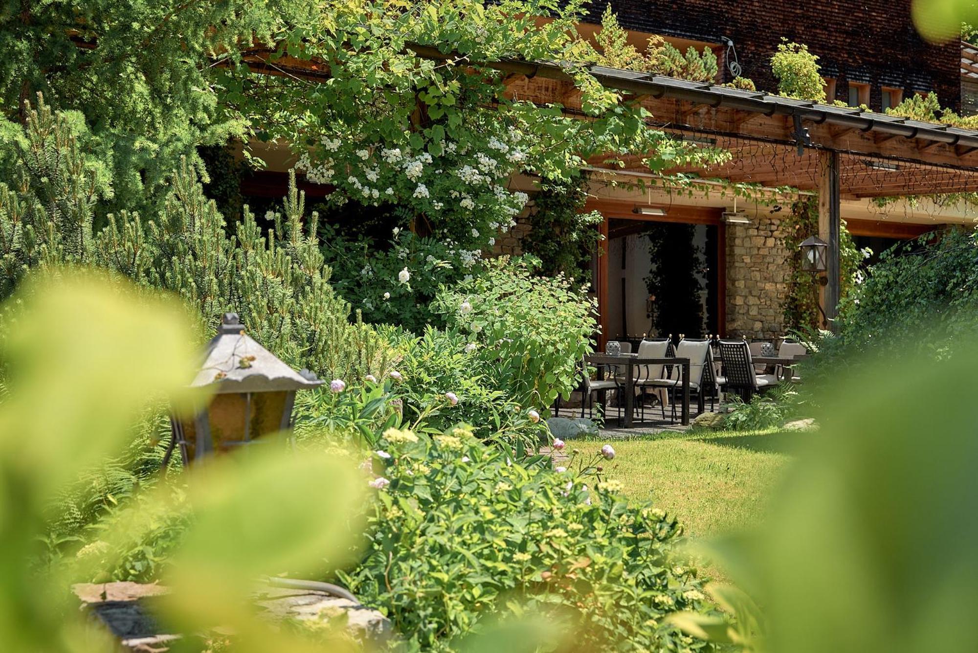 Aktiv & Spa Hotel Alpenrose Schruns Exterior foto
