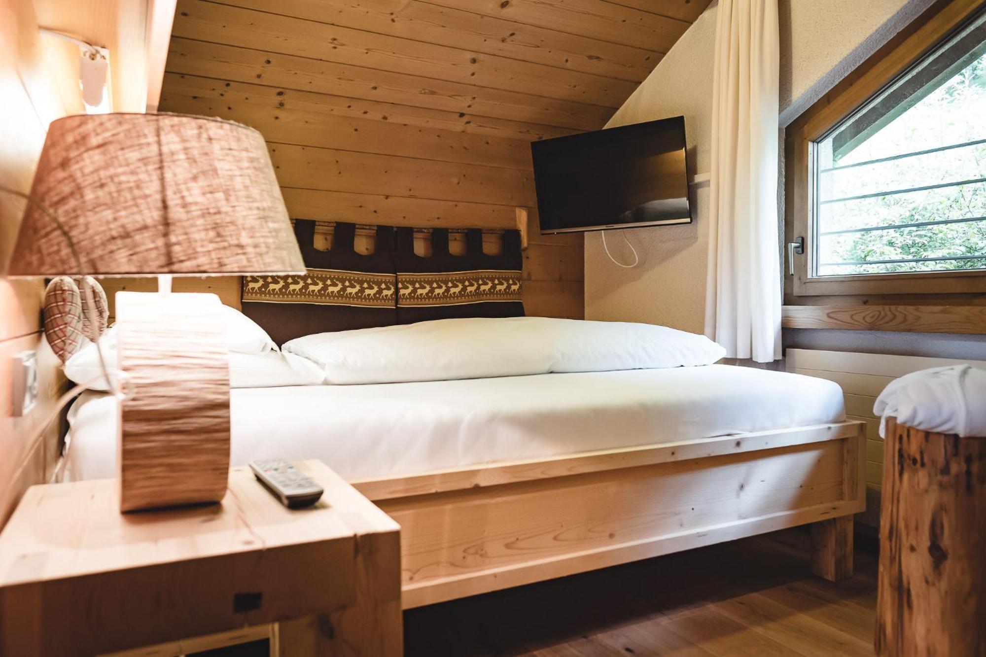 Aktiv & Spa Hotel Alpenrose Schruns Zimmer foto